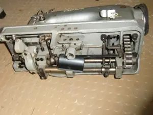 Alte Industrienähmaschine Dürkopp 211-3 Bild 5