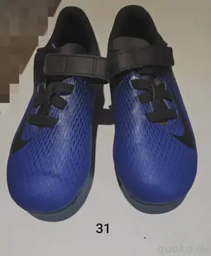  Verschiedenes Fußballschuhe 