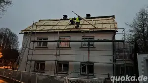 Ich übernehme Dachabbruch und Neubau.