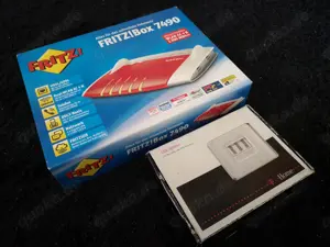 AVM Fritz!Box 7490 VDSL ADSL WLAN IP-Router mit Zubehör in OVP