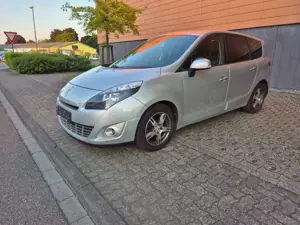 Renault Scenic Grand Dynamique1,9 Ltr. - 96 kW dCi