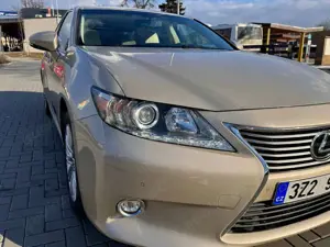Lexus ES 350 V6 3.5L Bild 2