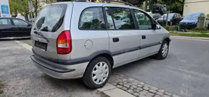 Opel Zafira A*Klima*7 Sitze*Klima*8 fach bereift* Bild 4