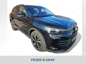 Volkswagen Tiguan Elegance 2.0 TDI DSG/LED/Pano/Area View/AHK/Navi