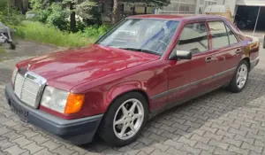 Mercedes-Benz E 230 W 124 5-Gang