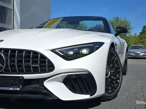 Mercedes-Benz SL 63 AMG 4M+ CARBON DYNAMIC+ H-UP LASER 360° Bild 5