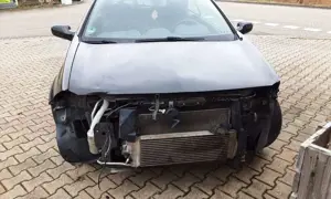 Renault Megane 2 1.9 dCi FAP Coupe-Cabriolet Bild 5