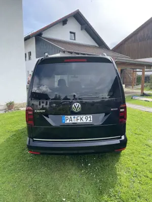 Volkswagen Caddy Highline BMT 4Motion // Standheizung // Alcantara