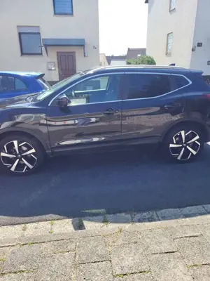 Nissan Qashqai 1.3 DIG-T TEKNA