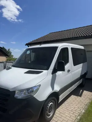 Mercedes-Benz Sprinter 215 CDI Tourer Kompakt HA 9G-TRONIC