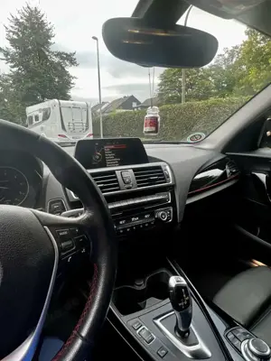 BMW 120 d Sport Line Bild 4