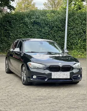 BMW 120 d Sport Line Bild 1