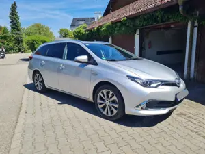 Toyota Auris Auris 1.8 VVT-i Hybrid Automatik Touring Sports Ex