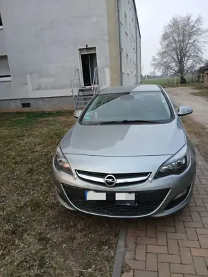 Opel Astra 1.4 Turbo Innovation