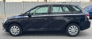 Skoda Fabia TÜV AU NEU*KLIMA*PDC*BLUETOOTH*TEMPOMAT* Bild 4