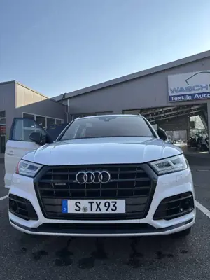 Audi Q5 2.0 TFSI quattro S tronic sport
