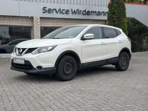 Nissan Qashqai N-Connecta - Navi - Sitzh. - AHK - 8-fach bereift