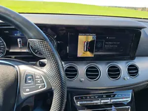 Mercedes-Benz E 220 E 220 d 4Matic T 9G-TRONIC Exclusive