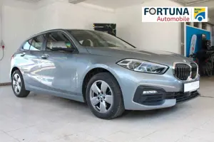 BMW 118 i Advantage Navi LED Comfort Paket