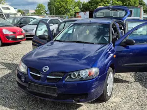 Nissan Almera 1.5 acenta Bild 3