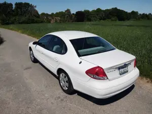 Ford Taurus SE US Car USA Bild 4