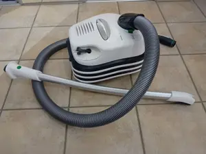 Vorwerk Kobold VT300 Bodenstaubsauger mit Zubehör