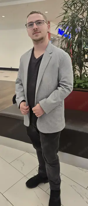 Suche Sie für Freundschaft +