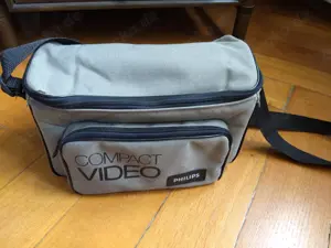 Videokamera Philips VR6830 mit BILORET-Stativ und Zubehör, mit Tragetasche  Bild 4