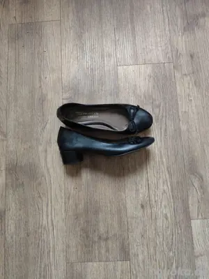 Gr. 38, Tamaris Trend Leder Pumps!
