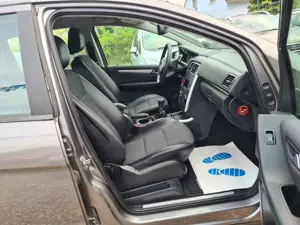 Mercedes-Benz B 180 B -Klasse BlueEfficiency *ALLWETTERREIFEN* Bild 4
