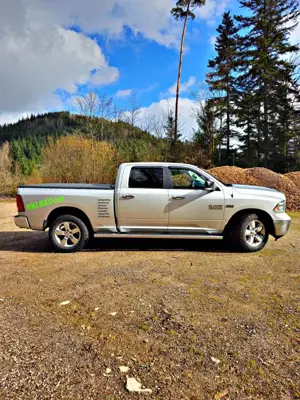 Dodge RAM 1500 Big Horn Bild 4