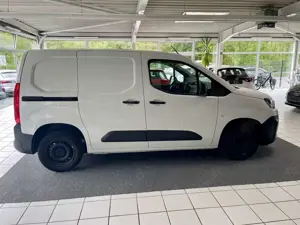 Citroen Berlingo Club M/L1*TEMPOMAT*KLIMA*USB*ARMLE*STOP-STAR*SERVO Bild 3