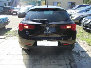 Alfa Romeo Giulietta Turismo Klima Navi Alu Bild 4