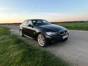 BMW 320 320i