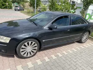 Audi A8 4.2 TDI DPF quattro Bild 2 Audi A8 4.2 TDI DPF quattro Bild 2