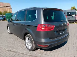 SEAT Alhambra Style Panodach AHZV Bi-Xenon Klima Bild 5