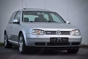 Volkswagen Golf 1.9TDI 110kW GTI LEDER XENON SCHIEBEDACH