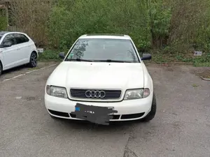 Audi A4 1.6