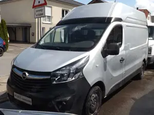 Opel Vivaro Kasten L1H1  2,9t // AHK // Klima // TOP -Zustand Bild 1