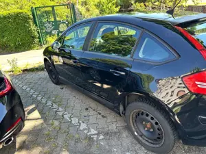Citroen C4 C4 1.6 HDi FAP Confort Bild 2
