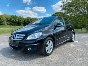 Mercedes-Benz B 180 Klima Radio Alu PDC Sitzheizung