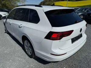 Volkswagen Golf VIII Variant 1.5 TSI *Life*AHK-SCHWENKBAR*P Bild 4