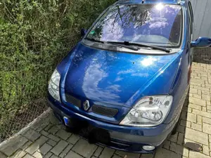 Renault Scenic 1.6 16V Expression Bild 2