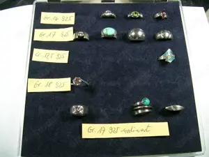 div. Silber-Ringe, mit und ohne Steine, teils neuwertig - je 15,- Bild 2