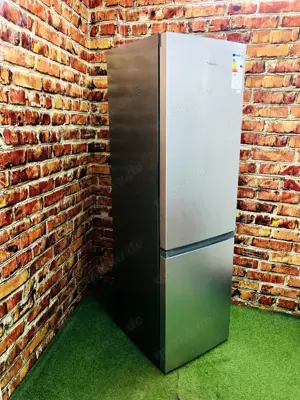  TOTAL NO-FROST 263L 104L Kühlschrank Bauknecht (Lieferung möglich)