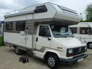 HYMER A55 Oldtimer, Anhängerkupplung, Plakette Grün