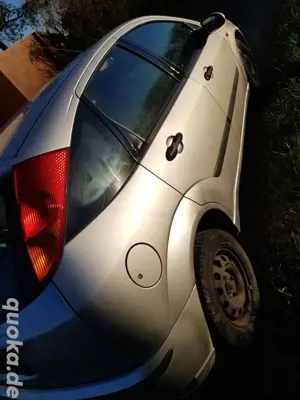 Ford Focus Mk1  Bild 4