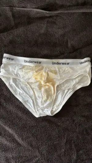 Verkaufe Unterhose und Socken vom Straight besten Freunde auch mit vid und pic (Angebot!)
