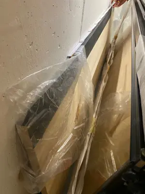 Spiegelschranktüren mit Schiene zum Verschenken