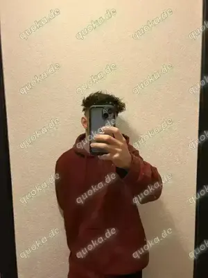 Dominanter Mann (25) sucht devote Sub (25 bis 65) für langfristige Erziehung und Unterwerfung